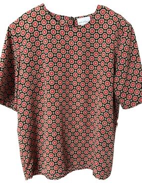 Kim Rogers Red and Black Circular-Print Short Sleeve Shirt